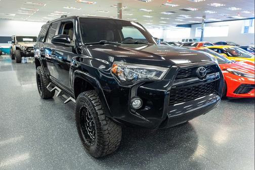 2019 Toyota 4Runner SR5