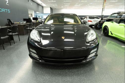 2010 Porsche Panamera 4S