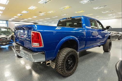 2018 RAM 2500 Laramie Mega Cab 4x4 6'4' Box
