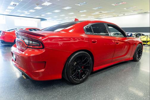 Redline Red Tricoat Pearl 2016 Dodge Charger SRT Hellcat
