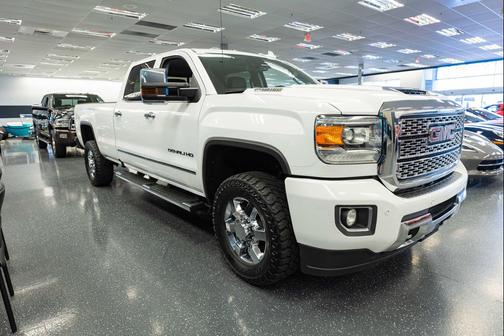 2019 GMC Sierra 3500 Denali