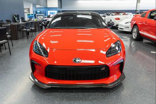 Track bRed 2024 Toyota GR86 Premium
