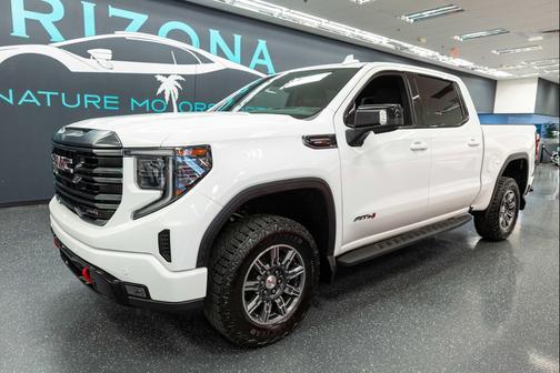 2024 GMC Sierra 1500 AT4