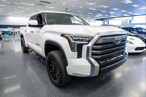 Ice Cap 2023 Toyota Tundra Limited