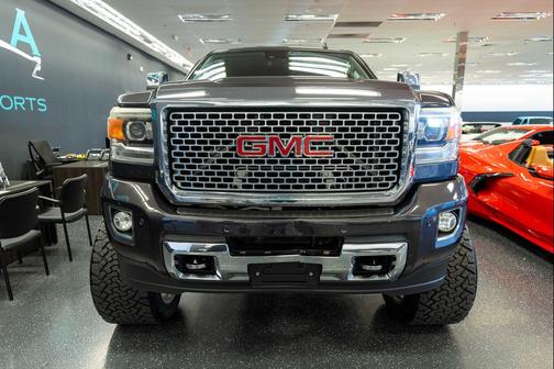2015 GMC Sierra 2500 Denali