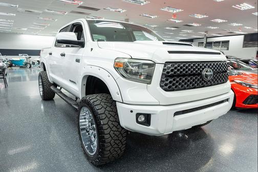 2018 Toyota Tundra SR5