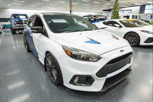 2017 Ford Focus RS Base