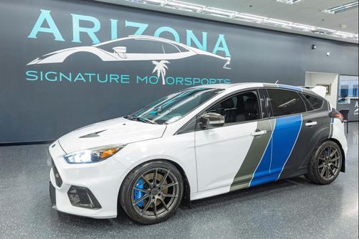 2017 Ford Focus RS Base