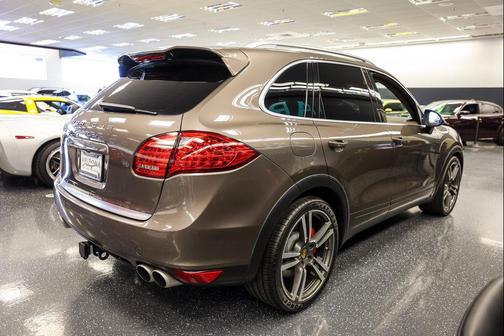 2011 Porsche Cayenne Turbo