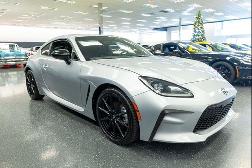 2025 Toyota GR86 Premium