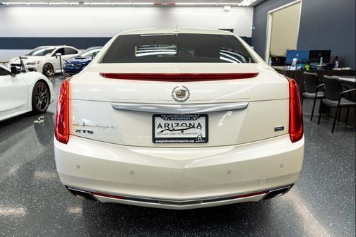 2013 Cadillac XTS Platinum