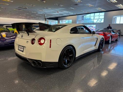 2014 Nissan GT-R Black Edition