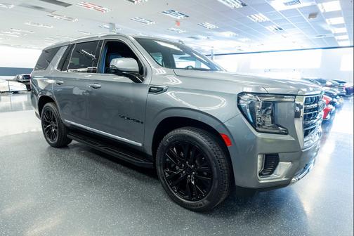 Satin Steel Metallic 2021 GMC Yukon SLT