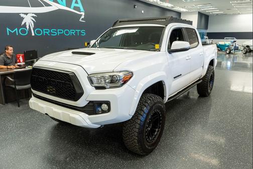 2018 Toyota Tacoma TRD Sport