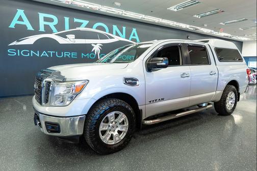 2017 Nissan Titan SV