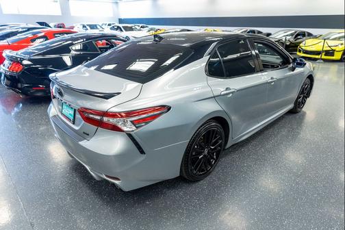 Celestial Silver/Midnight Black Metallic 2021 Toyota Camry XSE