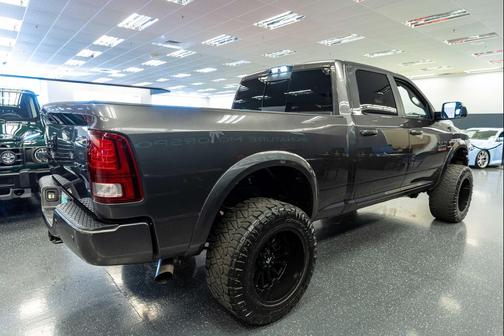 Granite Crystal Metallic Clearcoat 2018 RAM 2500 Laramie Crew Cab 4x4 6'4' Box