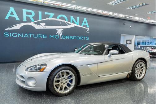 2003 Dodge Viper SRT10