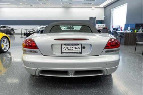 2003 Dodge Viper SRT10