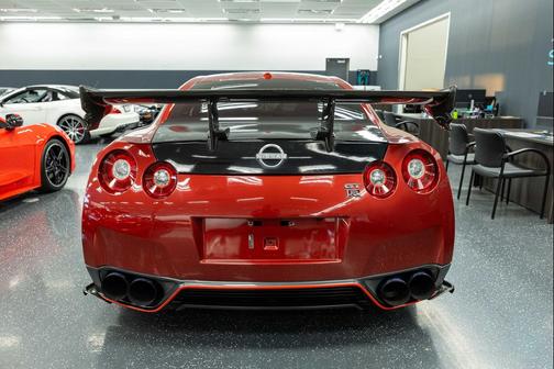 2016 Nissan GT-R Premium
