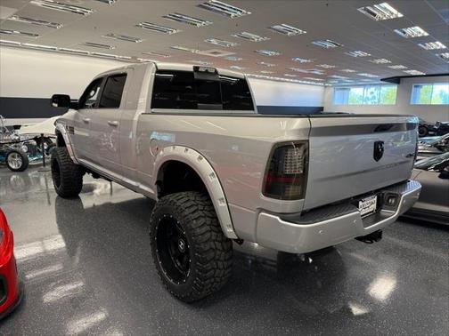 2017 RAM 3500 Big Horn Mega Cab 4x4 6'4' Box