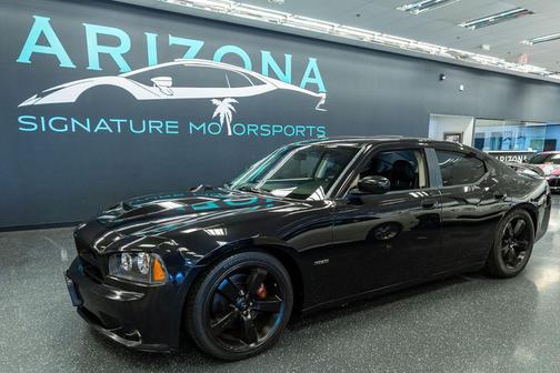 Brilliant Black Crystal Pearlcoat 2009 Dodge Charger SRT8