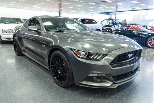 2017 Ford Mustang GT Premium