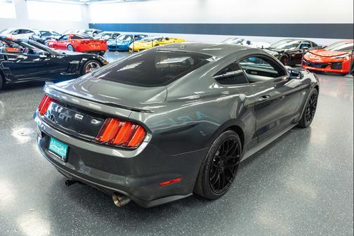 2017 Ford Mustang GT Premium