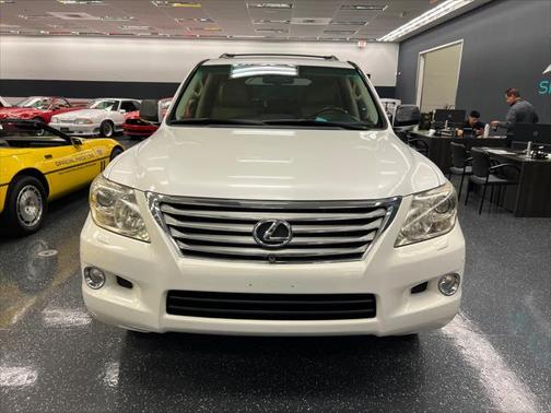 2011 Lexus LX 570 Base