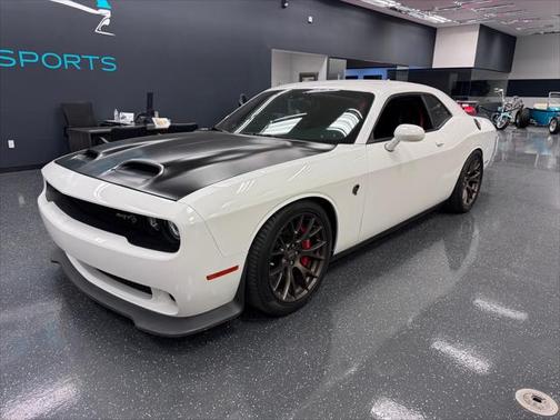 2015 Dodge Challenger SRT Hellcat