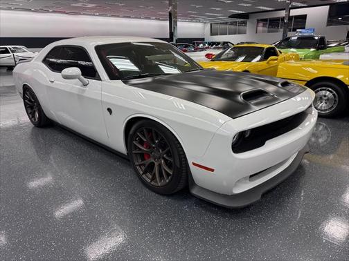 2015 Dodge Challenger SRT Hellcat
