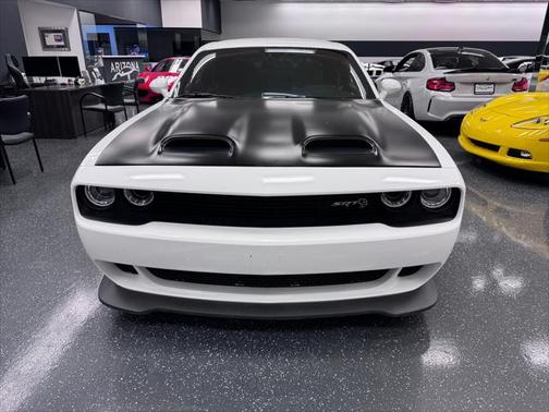 2015 Dodge Challenger SRT Hellcat