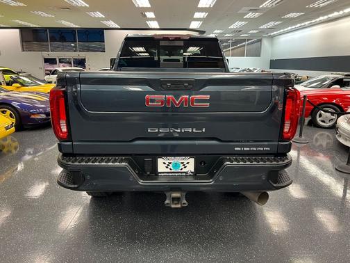2020 GMC Sierra 2500 Denali