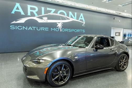 Machine Gray Metallic 2017 Mazda MX-5 Miata RF Club