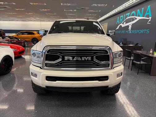 2017 RAM 2500 Limited Crew Cab 4x4 6'4' Box