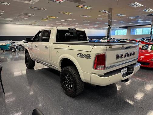 2017 RAM 2500 Limited Crew Cab 4x4 6'4' Box