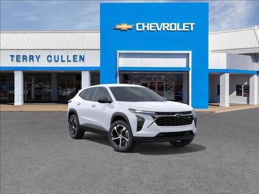 Summit White 2026 Chevrolet Trax 1RS