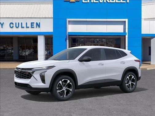 Summit White 2026 Chevrolet Trax 1RS