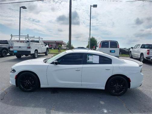 2018 Dodge Charger SXT