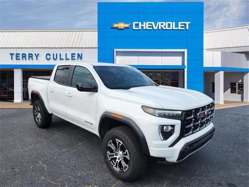 2023 GMC Canyon AT4