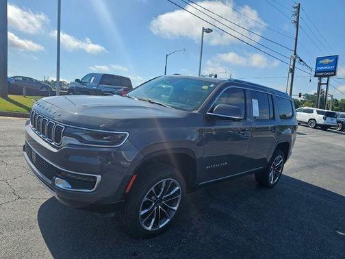 Black 2022 Jeep Wagoneer Series III