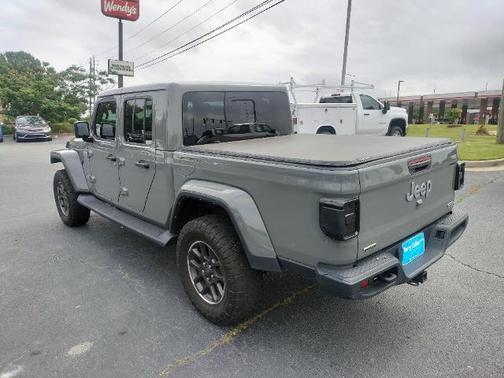 2021 Jeep Gladiator Overland