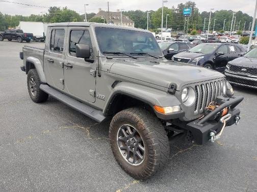 2021 Jeep Gladiator Overland