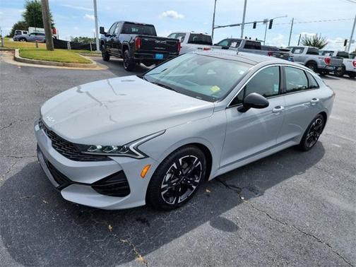 2022 Kia K5 GT-Line