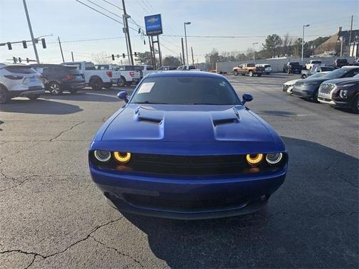 2021 Dodge Challenger SXT