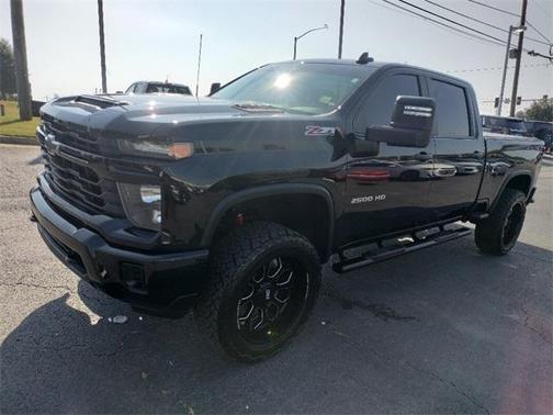 2024 Chevrolet Silverado 2500 Custom