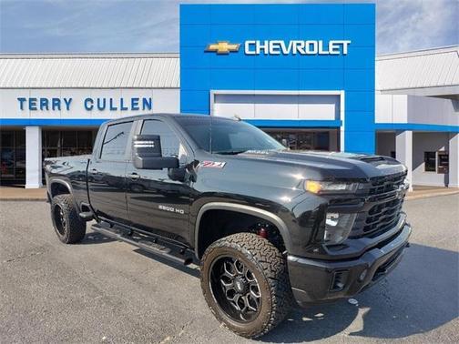 2024 Chevrolet Silverado 2500 Custom