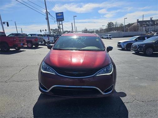 2018 Chrysler Pacifica Hybrid Limited