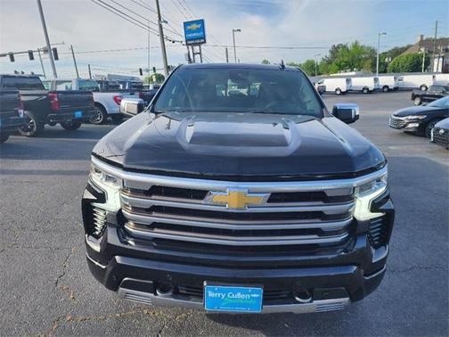 2022 Chevrolet Silverado 1500 High Country