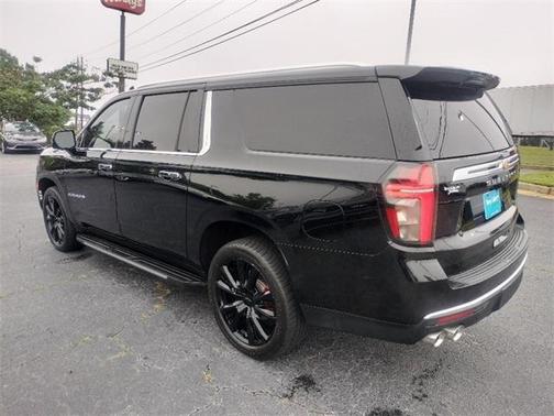 2023 Chevrolet Suburban High Country